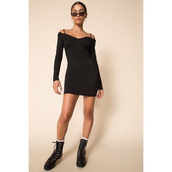 superdown Chelsie Mini Dress NWT - Picture 5 of 8